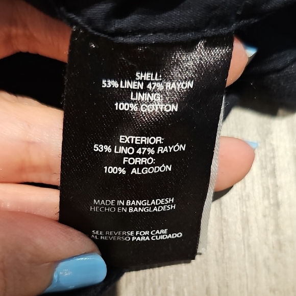 Express Black Button-Up Vest - Picture 7 of 7